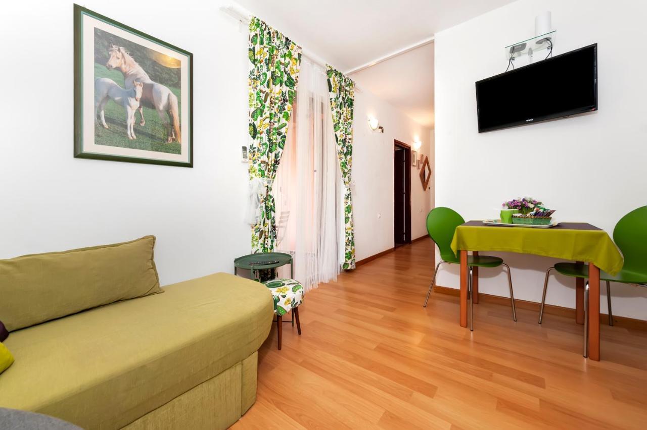 Apartments Aja And Stefy Rovinj Luaran gambar
