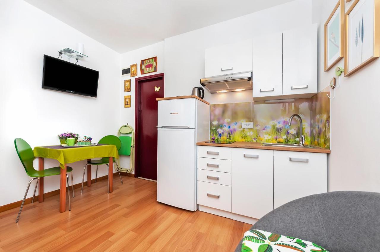 Apartments Aja And Stefy Rovinj Luaran gambar